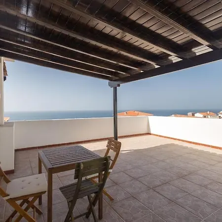 Atico Con Terraza En *