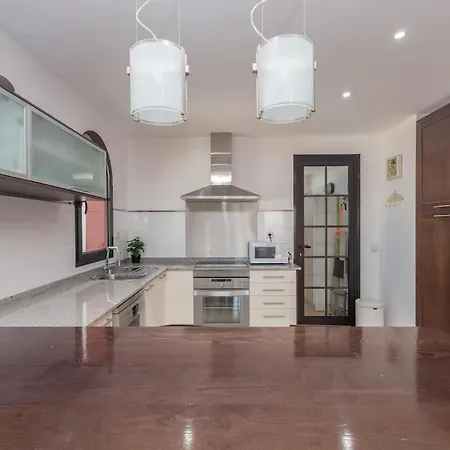 Atico Con Terraza En Daire *