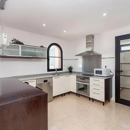 Daire Atico Con Terraza En