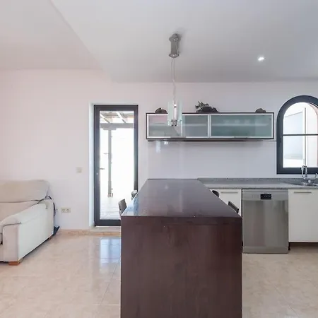 Daire Atico Con Terraza En *