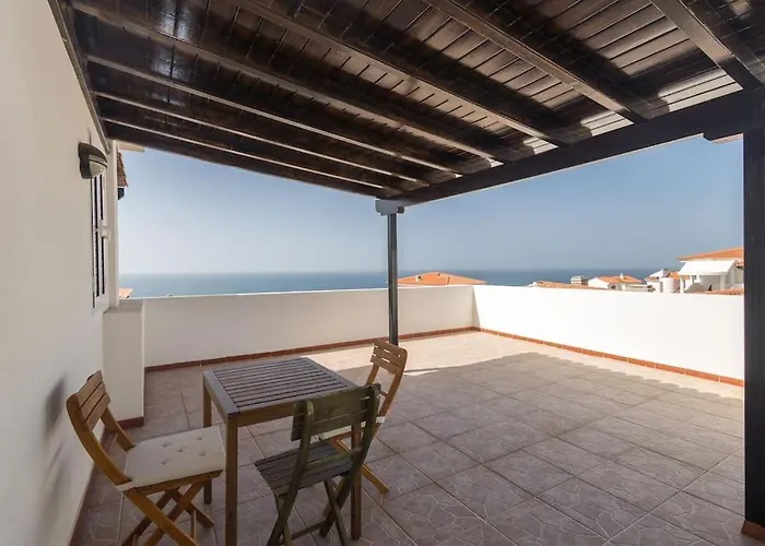 Atico Con Terraza En *